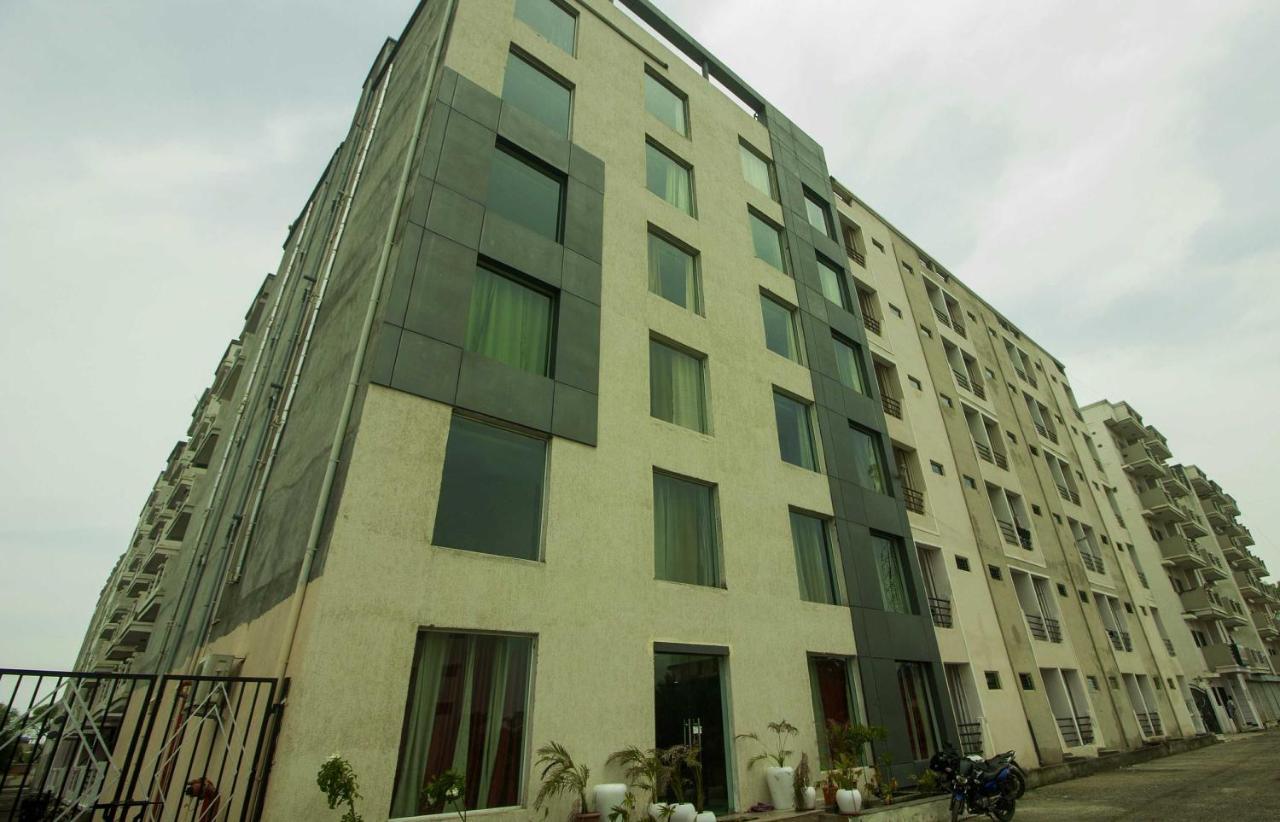 Collection O Govinda Sai Hotel Shirdi Exterior photo