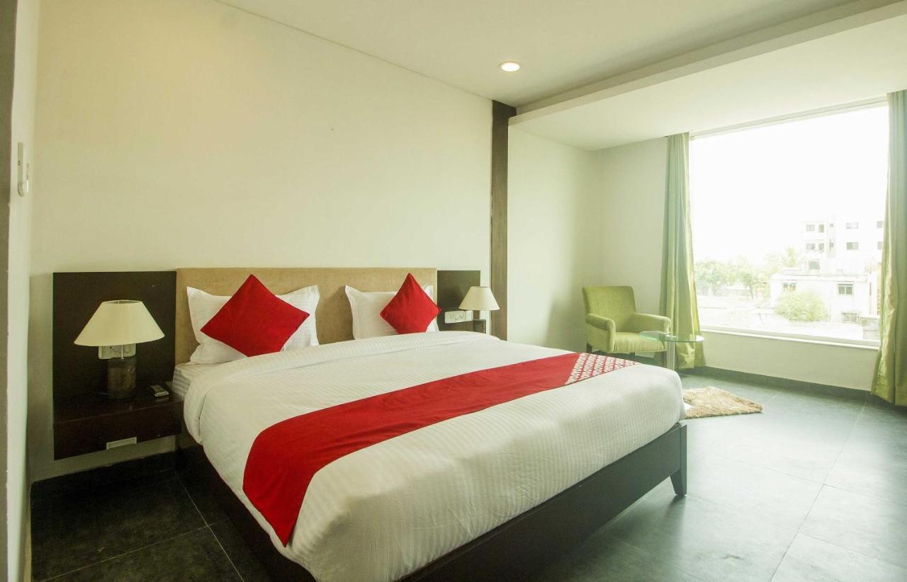 Collection O Govinda Sai Hotel Shirdi Exterior photo