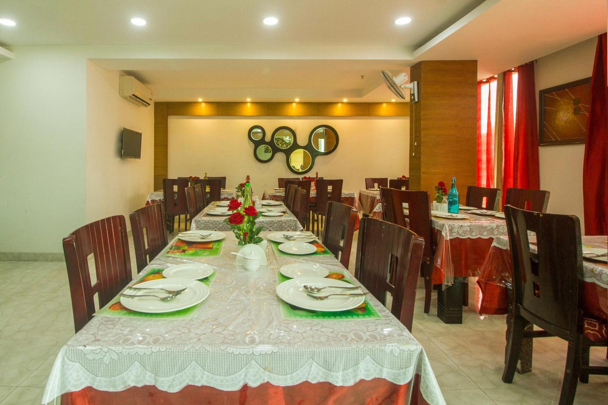 Collection O Govinda Sai Hotel Shirdi Exterior photo