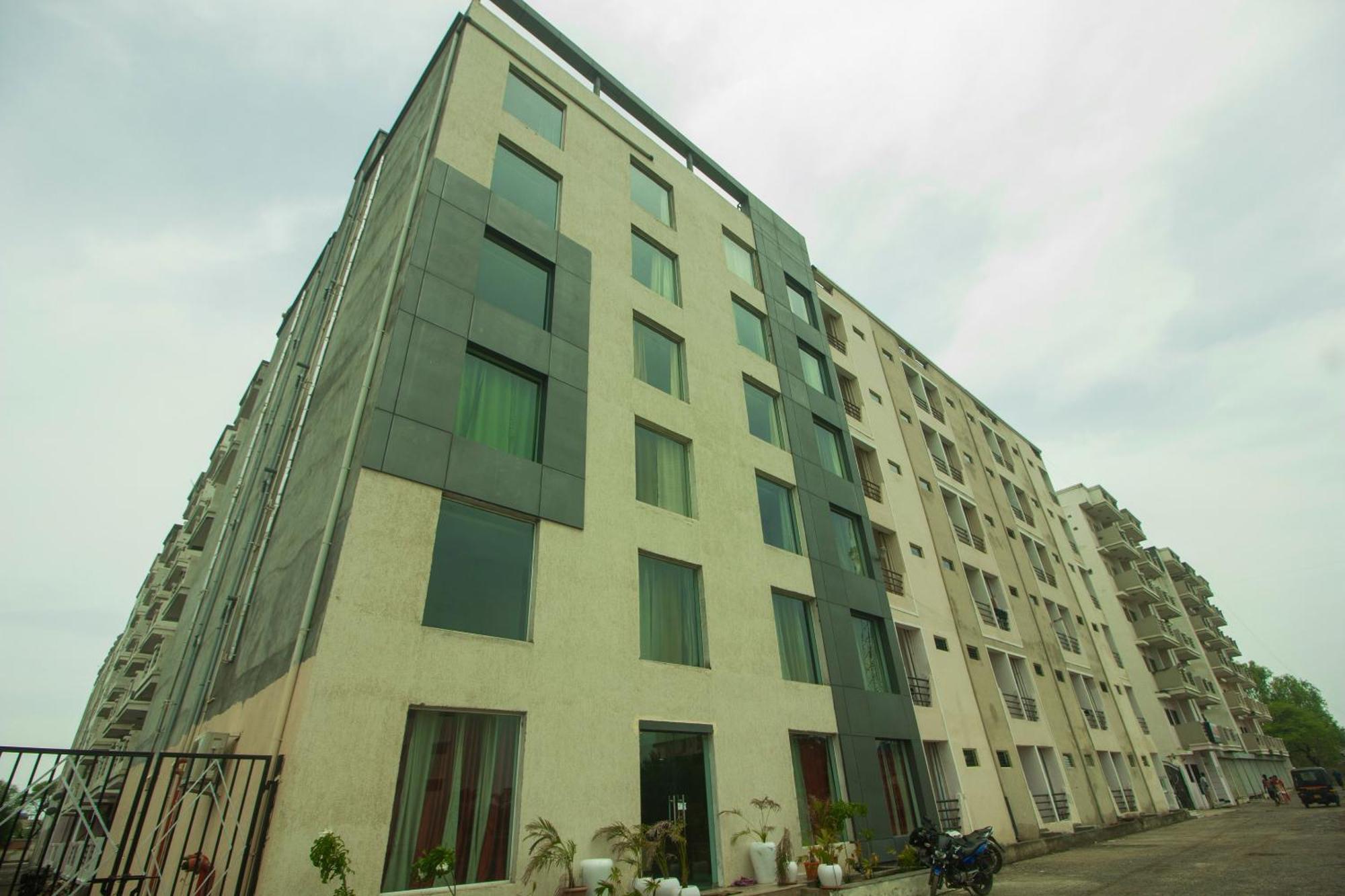 Collection O Govinda Sai Hotel Shirdi Exterior photo