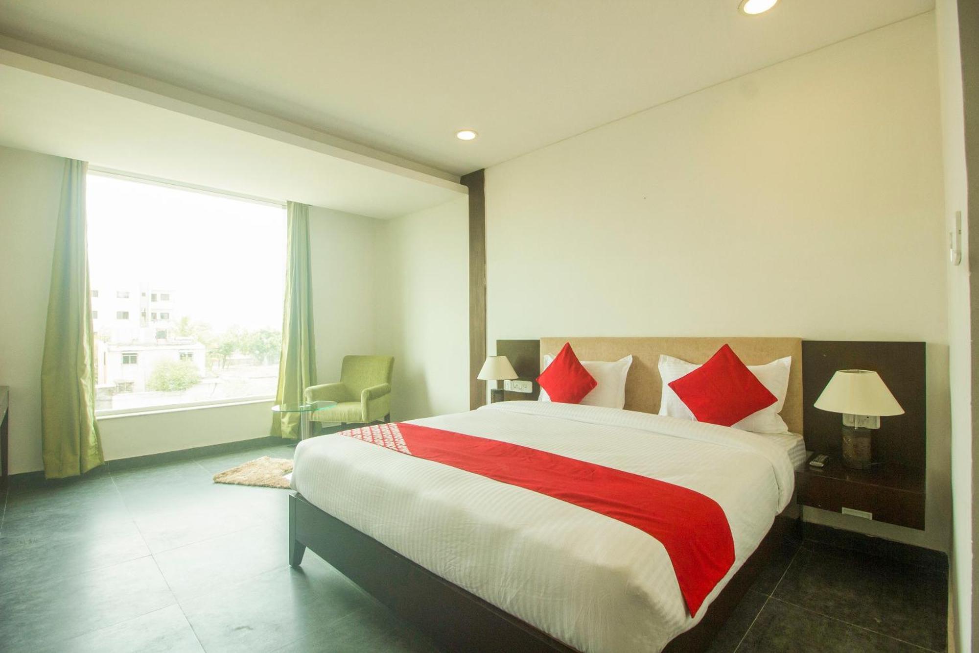 Collection O Govinda Sai Hotel Shirdi Exterior photo