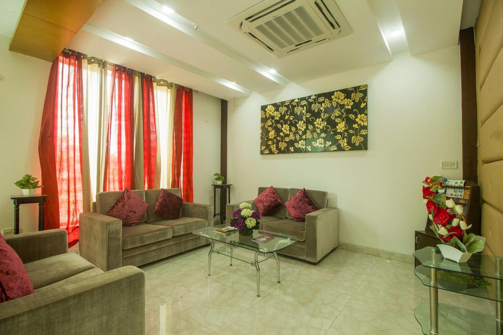 Collection O Govinda Sai Hotel Shirdi Exterior photo