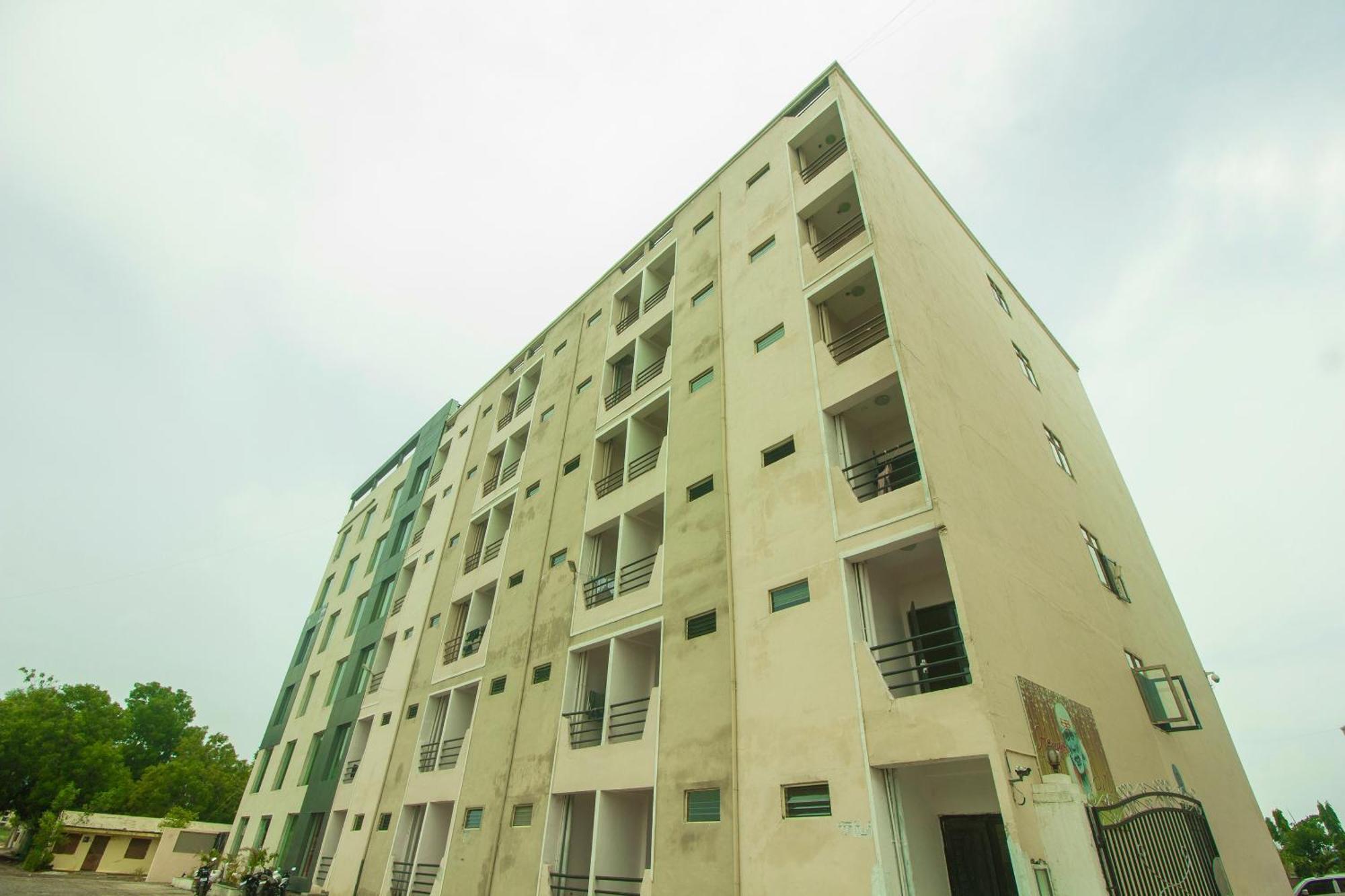 Collection O Govinda Sai Hotel Shirdi Exterior photo